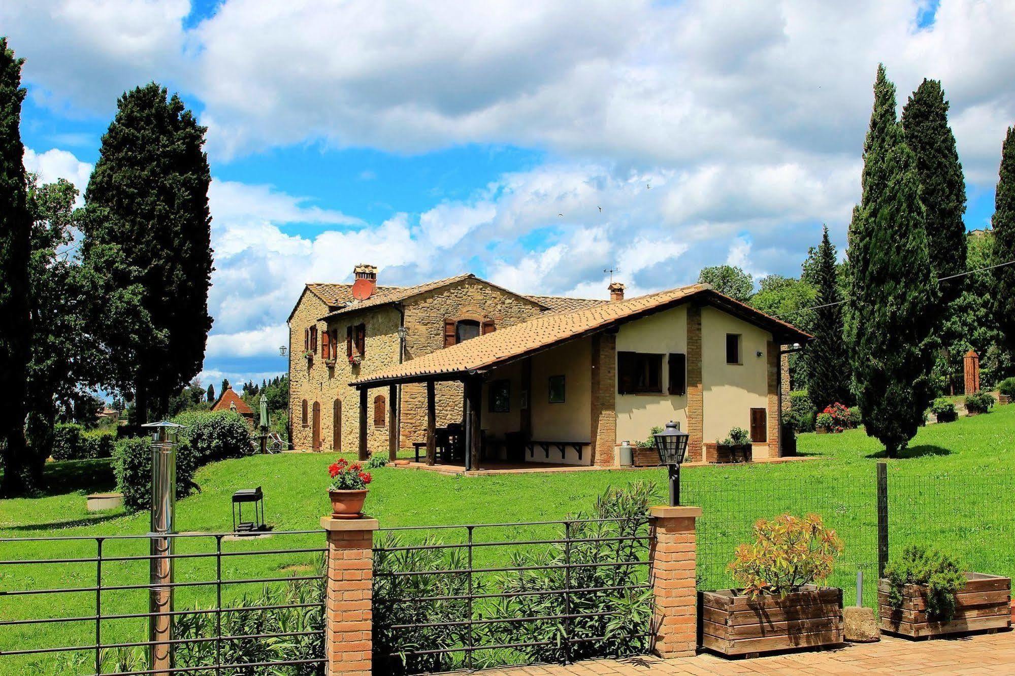 Agriturismo Villa Opera Volterra Zewnętrze zdjęcie